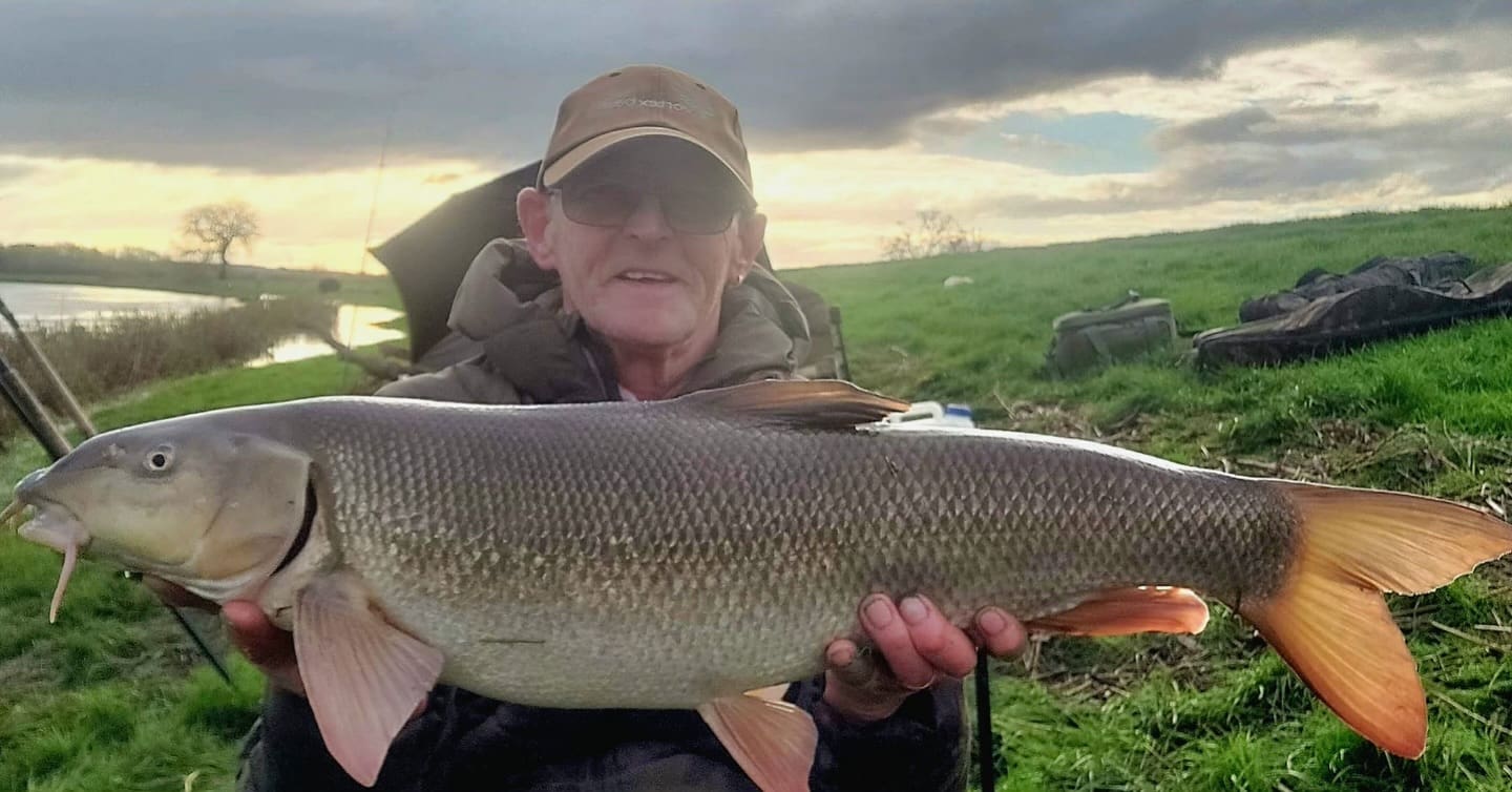 Good afternoon all! Hope the weekend is treating you well, it’s the annual family get-together today, so the house is chock full of kids, food and laughter! In between washing pots and sneaking a beer I thought I’d have a quick break and pop a few catch reports up. 

Starting off nicely with our dancing dangler Stephen Dolby!

A challenging session, but made successful with a dash of C.K.O. of course! 

Nicely done Steve!!

👉 https://vortexbaits.com 👈 

#vortexbaitsofficial  #teamvortex #hydroshrimp  #furterpellet  #rivertrent #barbelfishing #river #lovefishing #angler #hydroshrimp #cocoonboilies #boostedcocoonspecials #fishingislife #fishinglife #fishing #instafish #angling #fishpics #follow #banklife #riverfishing #fishingrod #fishingrods #fishing🎣 #fishingtrip #angling #fishingday #Insectomorph #barbelfishingcompetitions #cko #picoftheday #fish