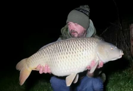 Nice to see our man @paultruscott70 getting amongst the big girls down at White Lakes again!

This session saw 5 fish hitting the net for Paul, these being the best 3, with the biggest going 29lb 12oz!

Our C.K.O. Wafter on the hook, with a PVA bag of mixed pellets & maggots, soaked in our Cold Pressed Hemp Oil doing the business!

👉 https://vortexbaits.com 👈 
#carpfishing #ukcarp #carpfishinguk #commoncarp #vortexbaitsofficial