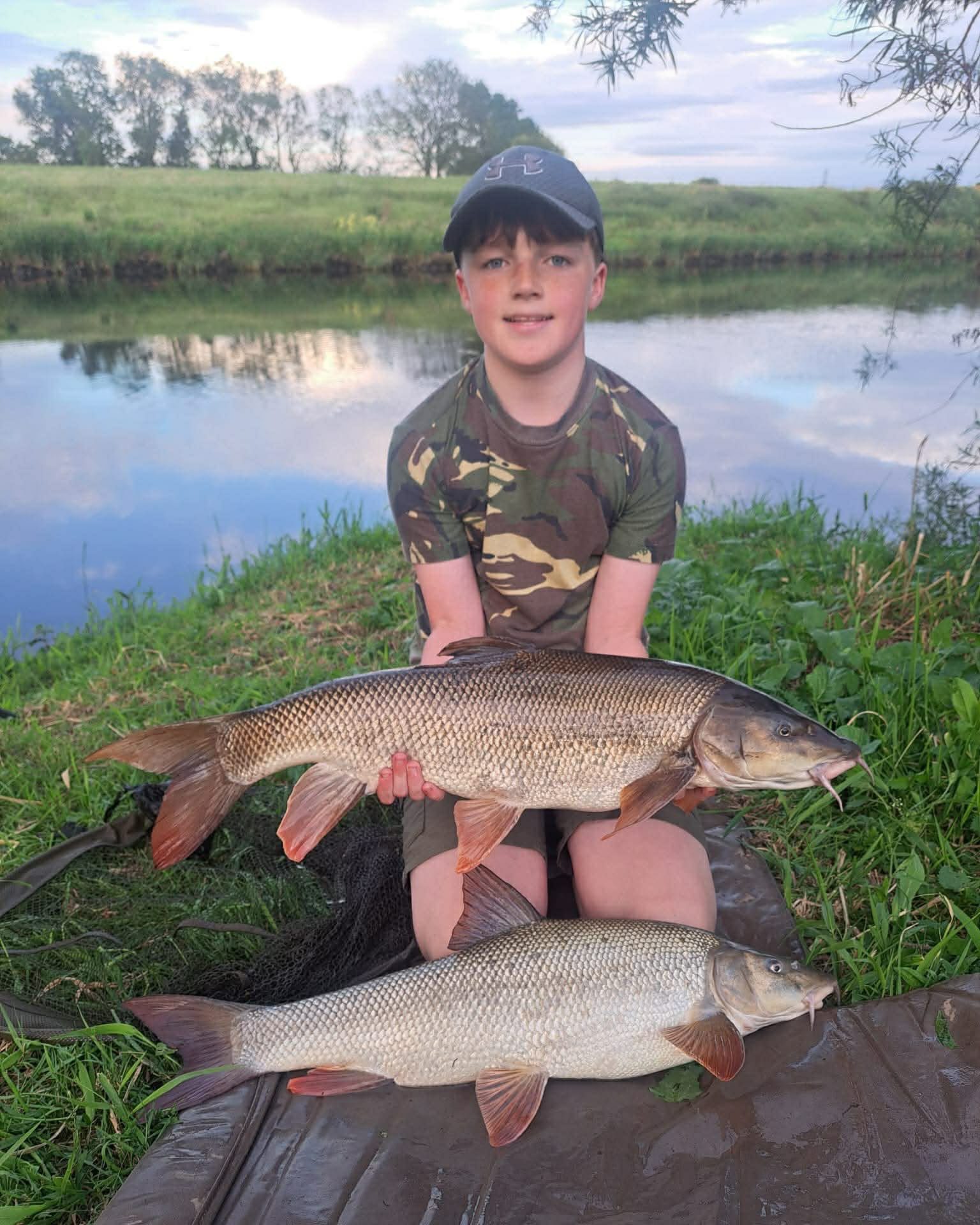 Our mate Paul Rudds young lad Bradley had an absolute red letter session this week on the Tidal Trent, with no less than 9 fish finding his net!

These 3 shots are particularly special because of those 9 fish, 6 of them were part of 3 double takes!

The biggest going 11lb, all fish taken on our 8mm B.P.T. Boosted Hook Pellets!

What an incredible session Bradley, massive congratulations!

👉 https://vortexbaits.com 👈 

#vortexbaitsofficial  #teamvortex #hydroshrimp  #furterpellet  #rivertrent