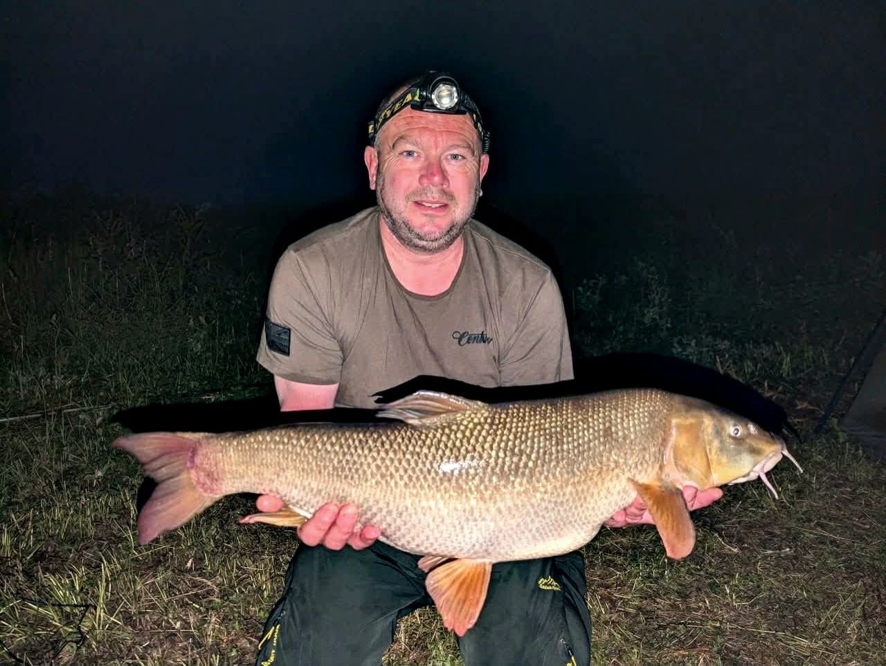We’ll round off this batch of reports with a PB!

Our very good mate Michael “Chezney” Hawkes puts the hours in both whilst on the River, and also in the journeys to and from, it’s a bit of a trek from Durham and back!

This time sadly without his beloved bivvy dog, the river gods must have been looking down, as they blessed him with this superb 15lb 8oz torpedo! Having first thought that he’s hooked a bream as the fight was a bit light, this lovely thick framed fish took a fancy to our C.K.O. Cocoons, wrapped in a matching paste waistcoat!

Massive congratulations Chez!

👉 https://vortexbaits.com 👈 

#vortexbaitsofficial  #teamvortex #hydroshrimp  #furterpellet  #rivertrent