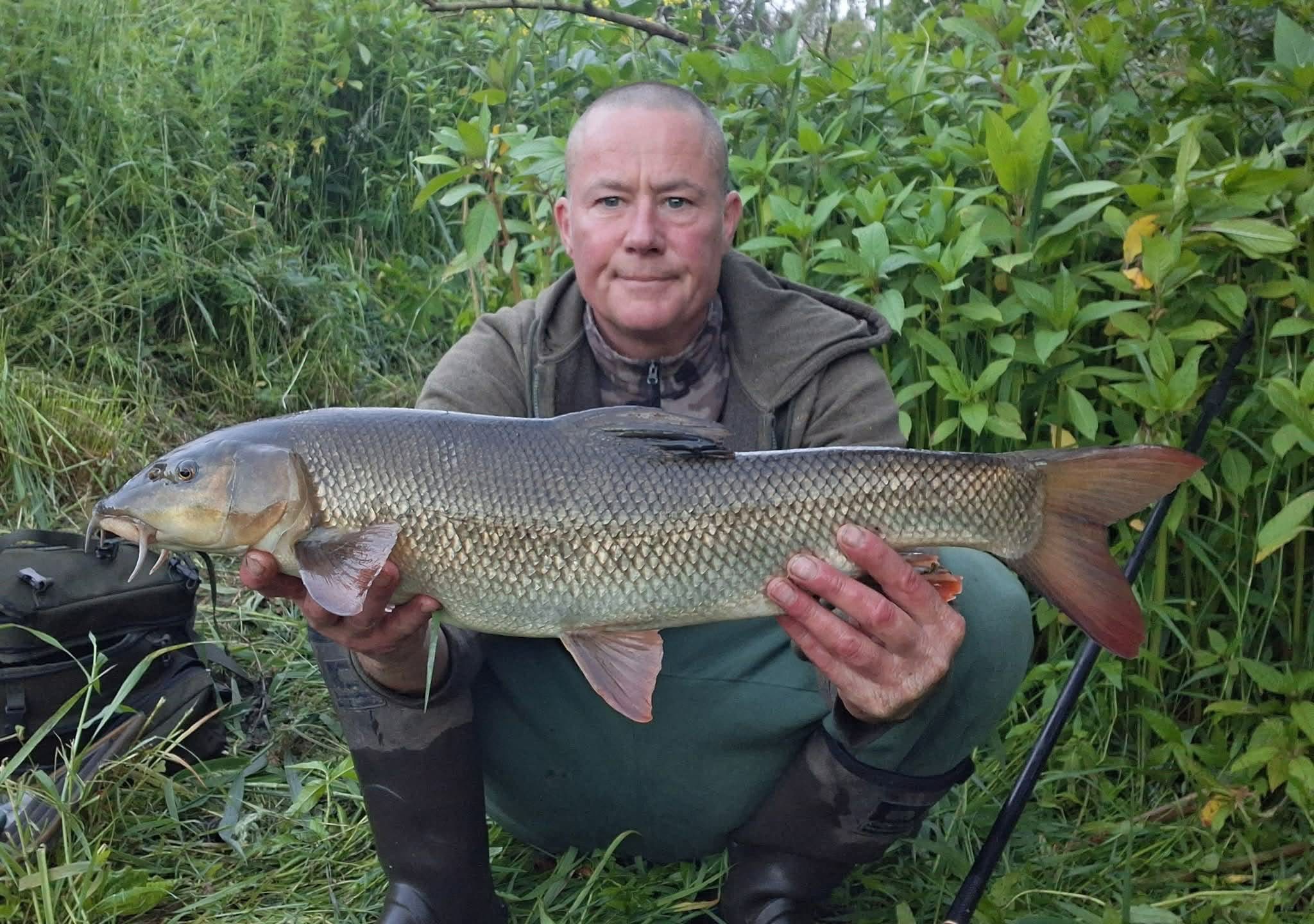 Great to see Barbel Ash getting on the fish. 

This absolutely stunning Ribble rocket too a fancy to our C.K.O. Boosted Hook Pellets!

Nicely done Ash!

👉 https://vortexbaits.com 👈  #vortexbaitsofficial  #teamvortex #hydroshrimp  #furterpellet  #riverribble