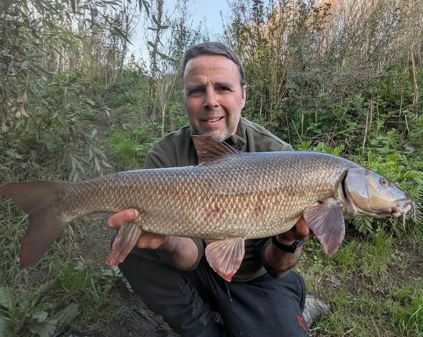 Our good friend @stevemayangling has absolutely had it away this season, with some serious results off the back of some serious effort!

This collection of captures, from the Don, the Idle and the small “Notts” River 🤫 are just some examples of the treasure that is there for those who dare!

Our Dark C.K.O. & Cheese & Garlic Boosted Hook Pellets both doing well bringing the bites!

Outstanding Steve!

#vortexbaitsofficial #riverbarbelfishing #barbelfishing #angler #fishingislife