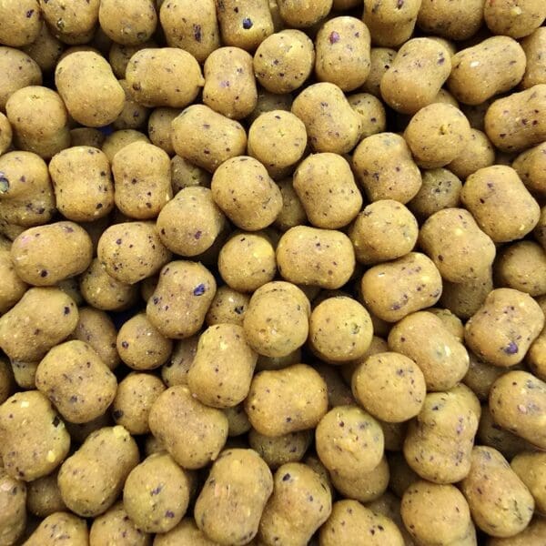 Cheese & Garlic Barrel Boilies - Image 2