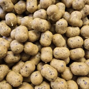 B.P.T. (Banana, Pineapple & Turmeric) Barrel Boilies